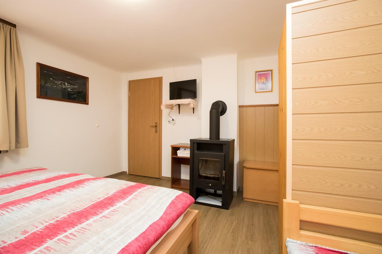 בוהין Apartments Kocjanc מראה חיצוני תמונה